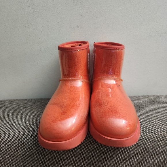 UGG Classic Mini Waterproof Clear Boot Hibiscus Pink Sz 8 - Picture 2 of 7